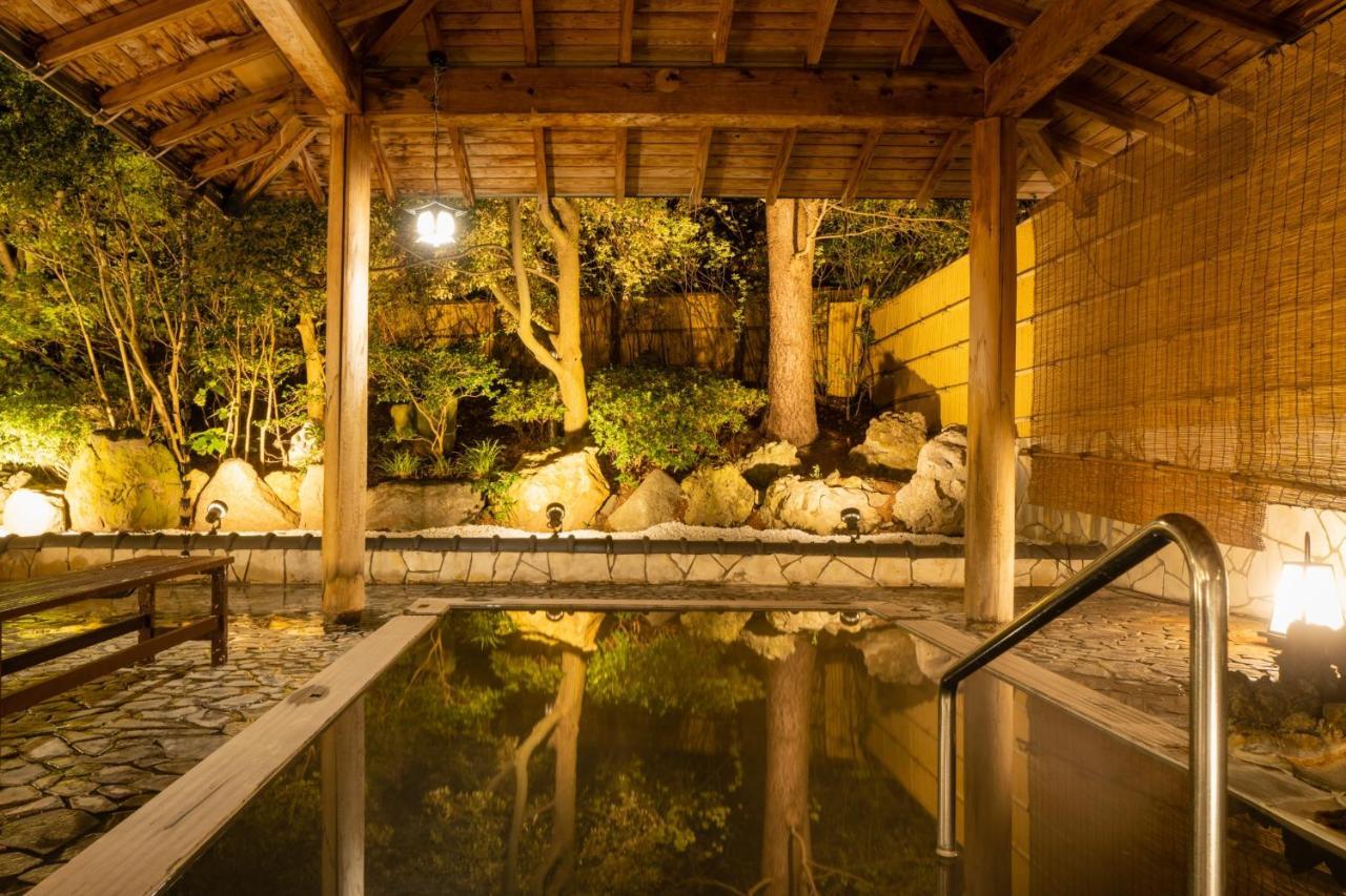 Hotel Hoho "A Hotel Overlooking The Echigo Plain And The Yahiko Mountain Range" Formerly Hotel Oohashi Yakata-No-Yu Niigata Exterior photo